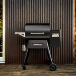 Barbecue à Pellets TRAEGER Ironwood 650 -LA MAISON DU BARBECUE barbecue a pellets traeger ironwood 650 noir 2